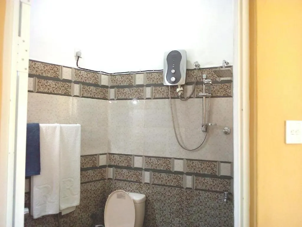 Randi Homestay Негомбо